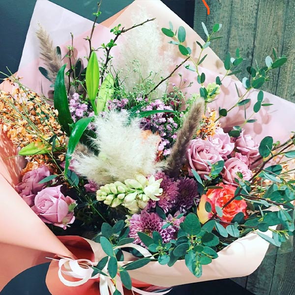 Bouquet grandes tiges par Joséphine's Flowers.