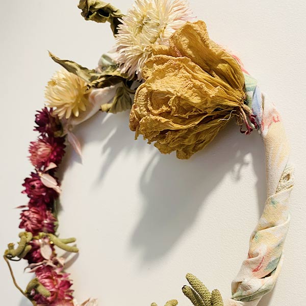 Couronne de fleurs séchées par Joséphine's flowers.